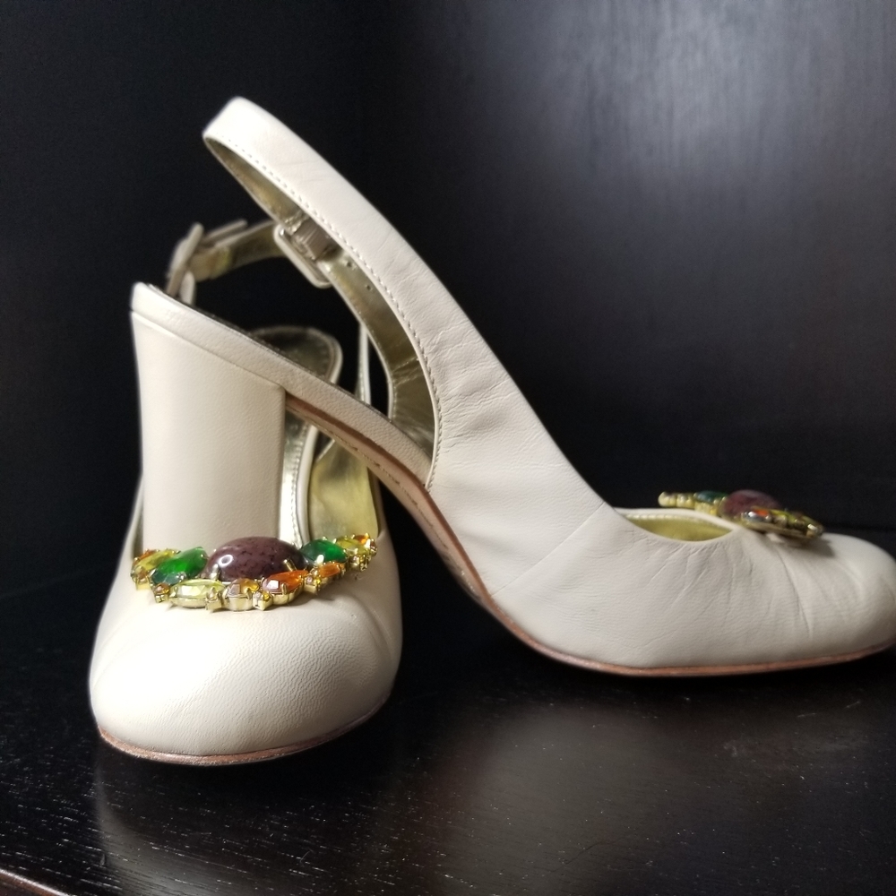 Richard Tyler Ivory Shoes